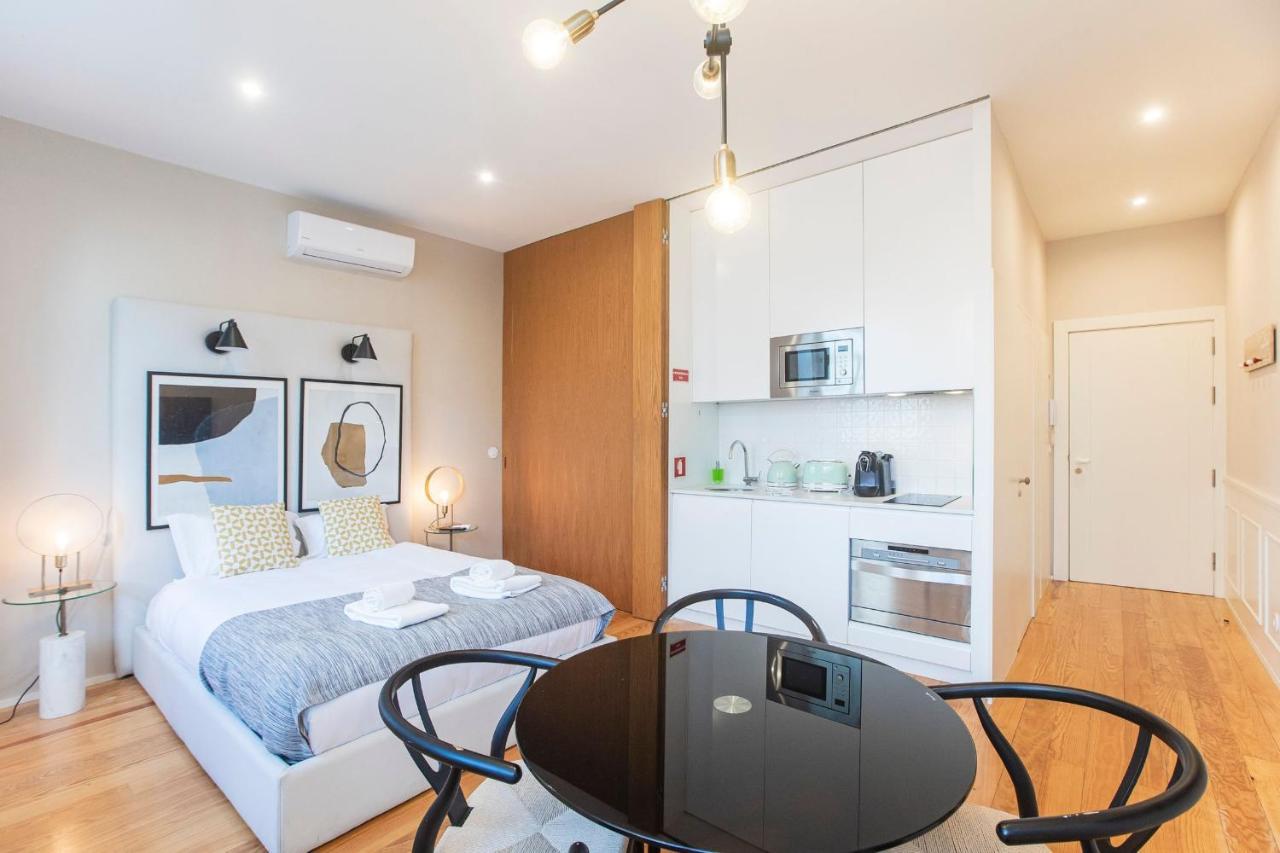 Cute & Bright Flat W/ Ac By Lovelystay ポルト エクステリア 写真