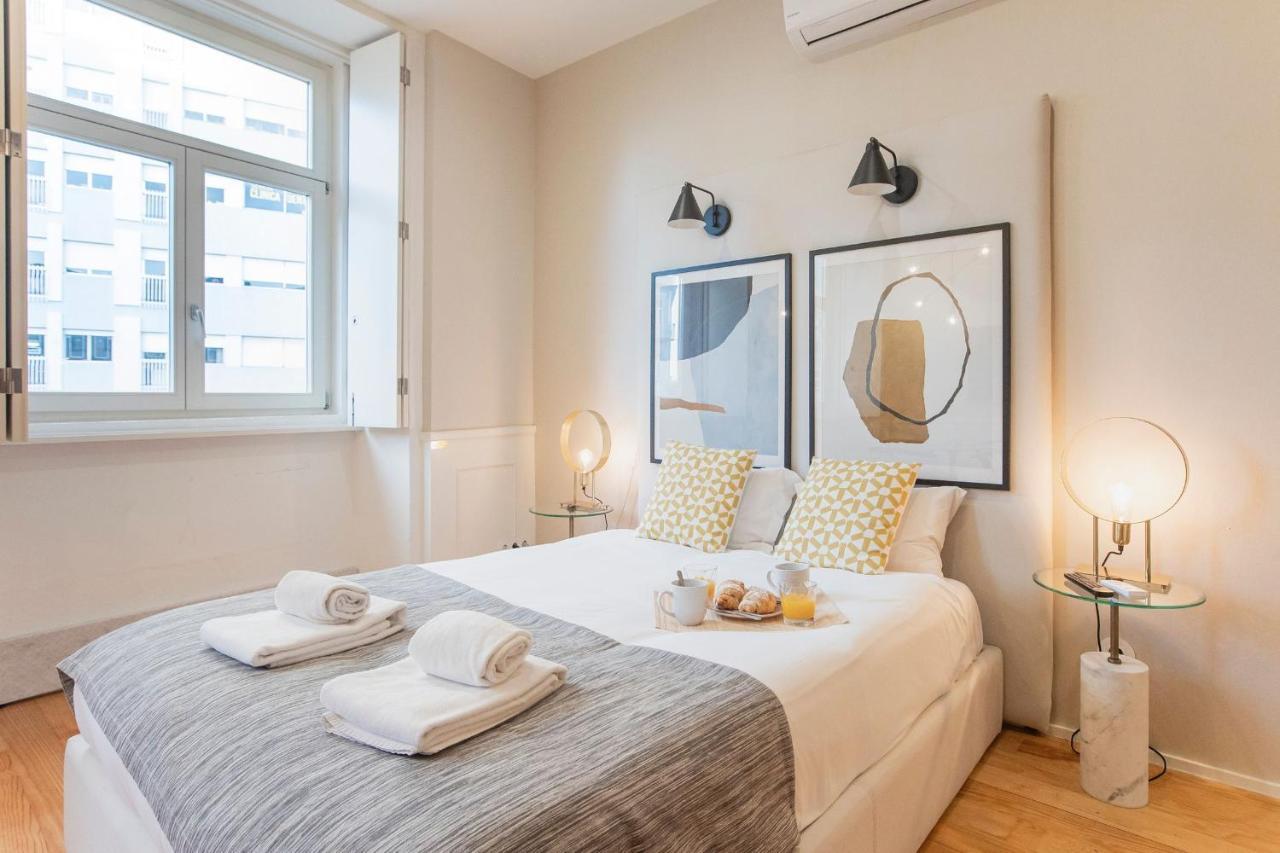 Cute & Bright Flat W/ Ac By Lovelystay ポルト エクステリア 写真