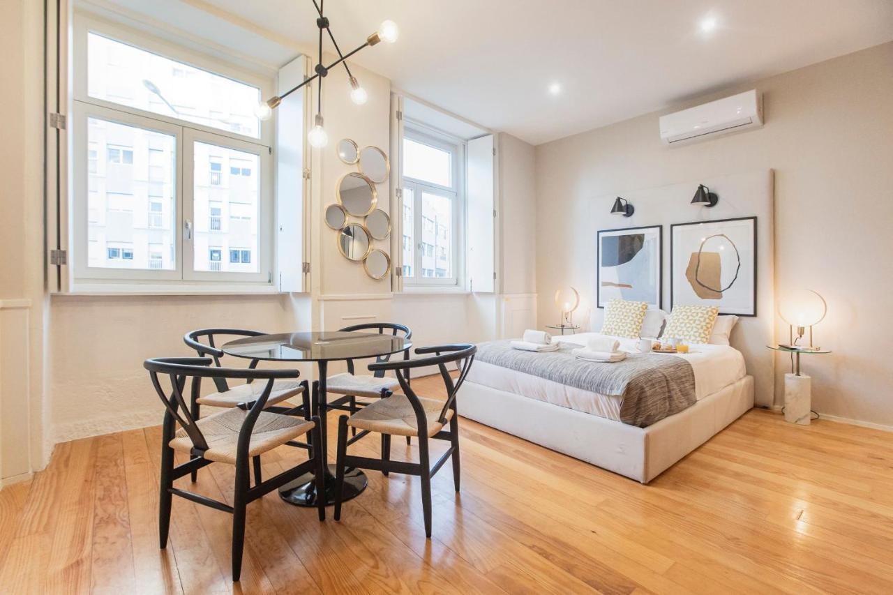 Cute & Bright Flat W/ Ac By Lovelystay ポルト エクステリア 写真